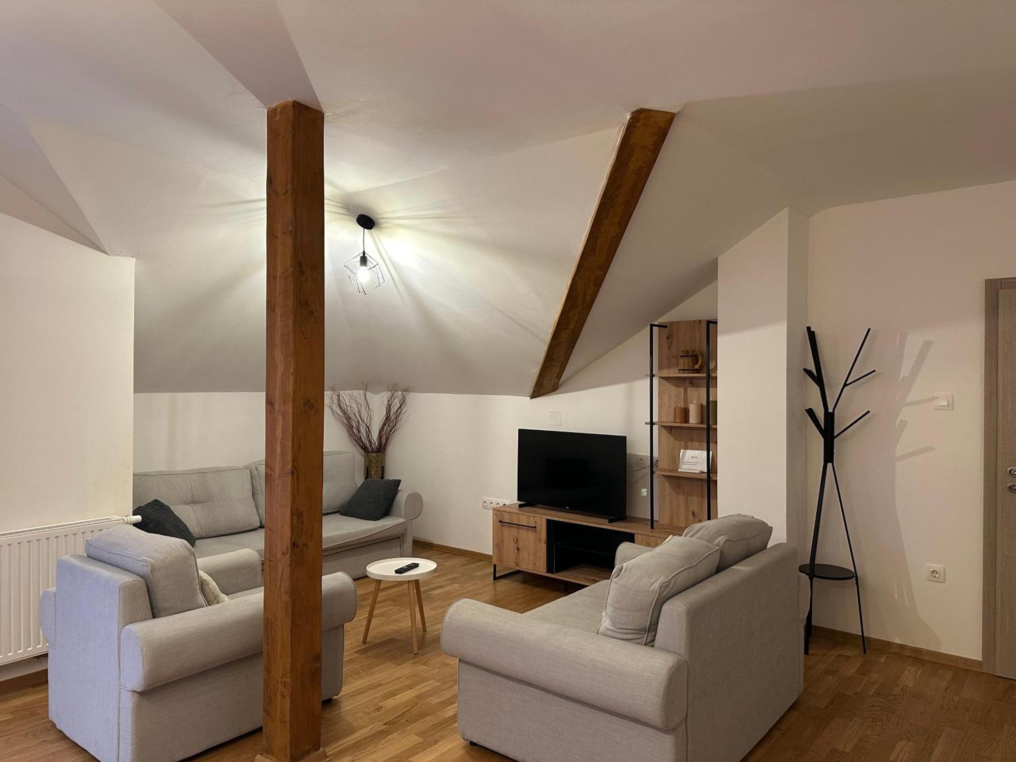 House Forest Queen Smoljanac Esterno foto